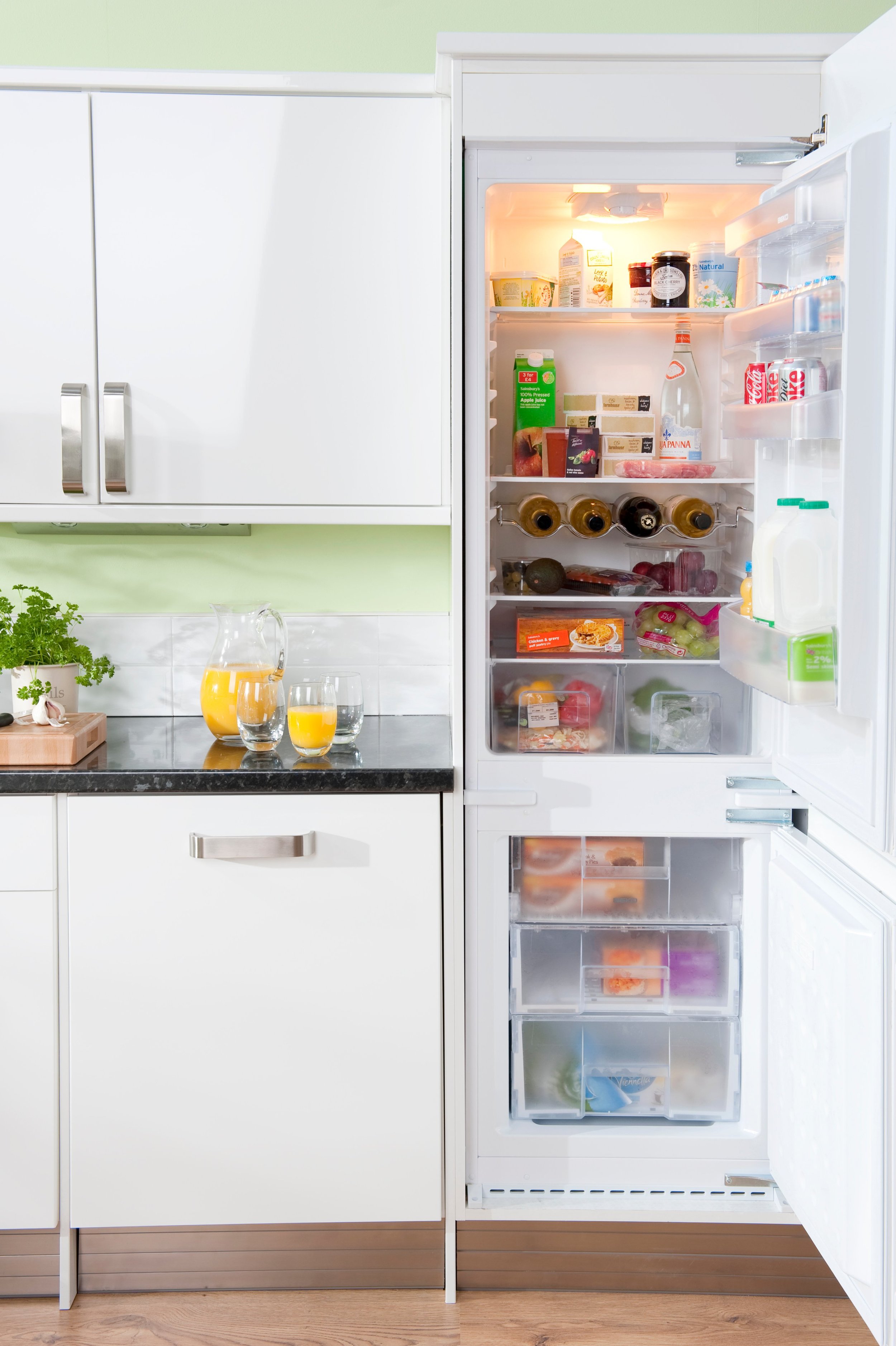 Beko integrated fridge door fitting deals